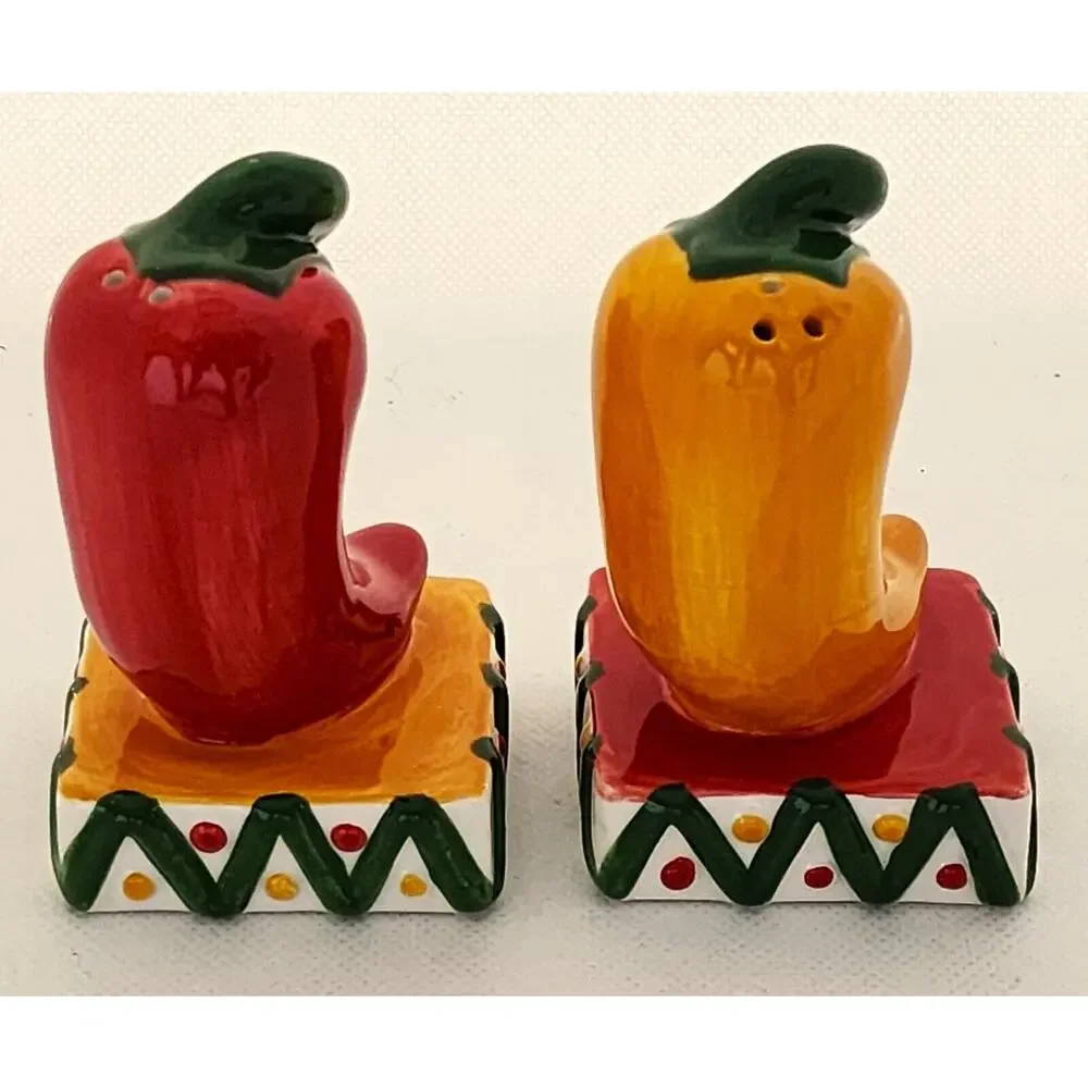 Vintage Ceramic Chili Pepper Salt & Pepper Shakers Set Hand Painted Stoppers